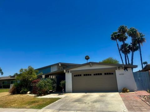 Photo of 43120 Buttonwood Drive, Palm Desert, CA 92260 (MLS # 219147963DA)