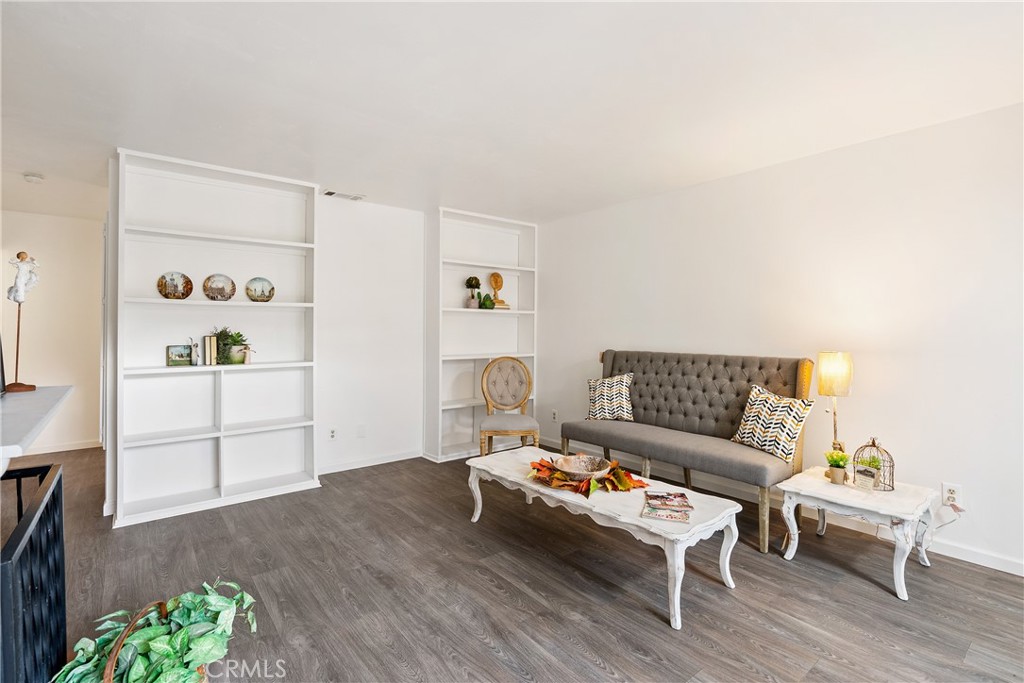 SM Northeast(910) - Residential