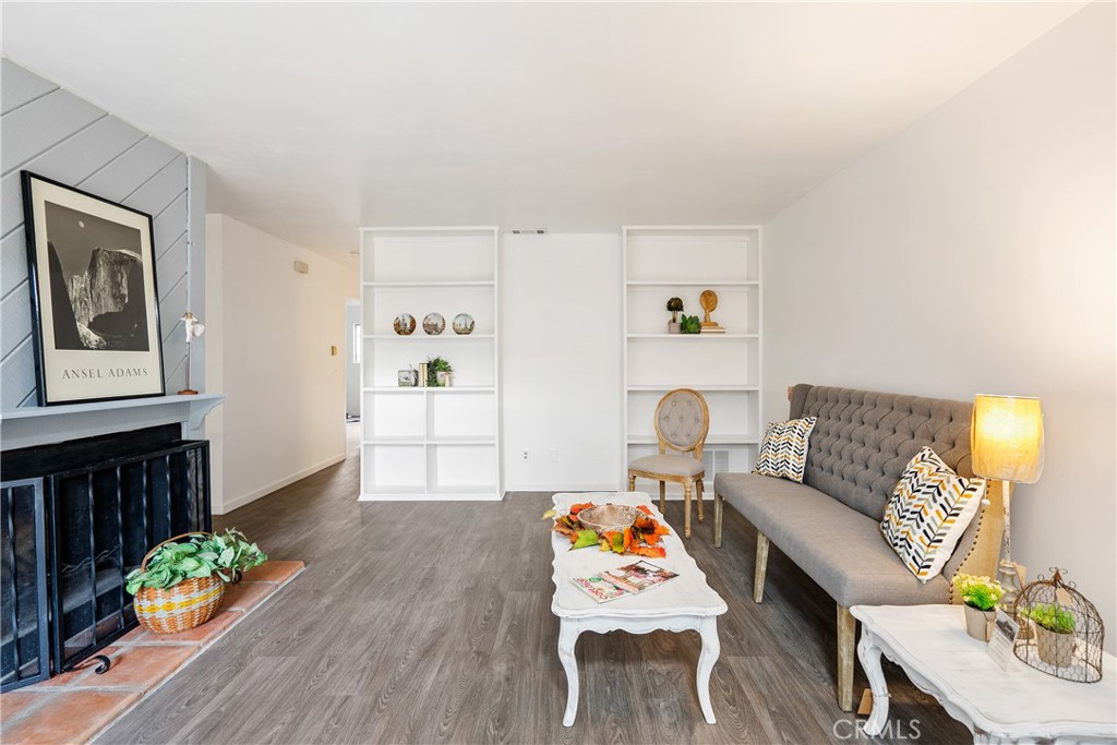 SM Northeast(910) - Residential