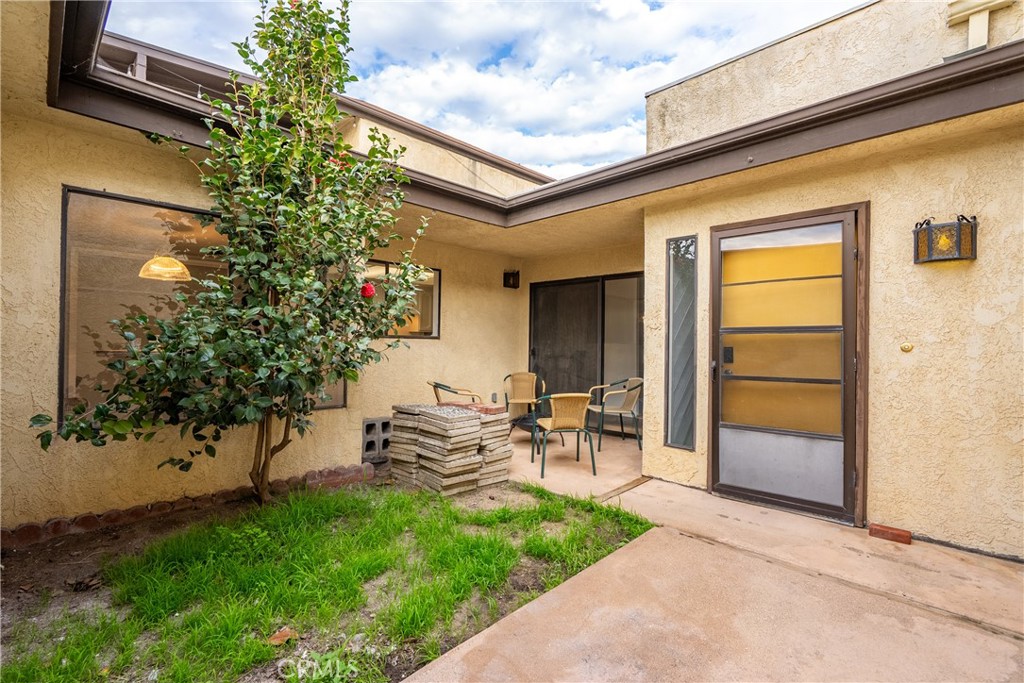 SM Northeast(910) - Residential