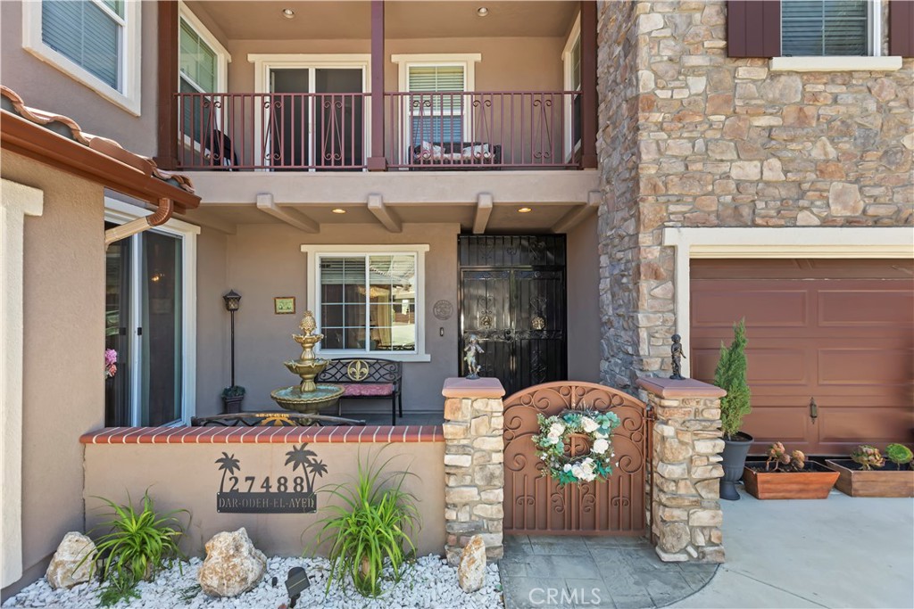 27488 Murrieta Oaks Avenue