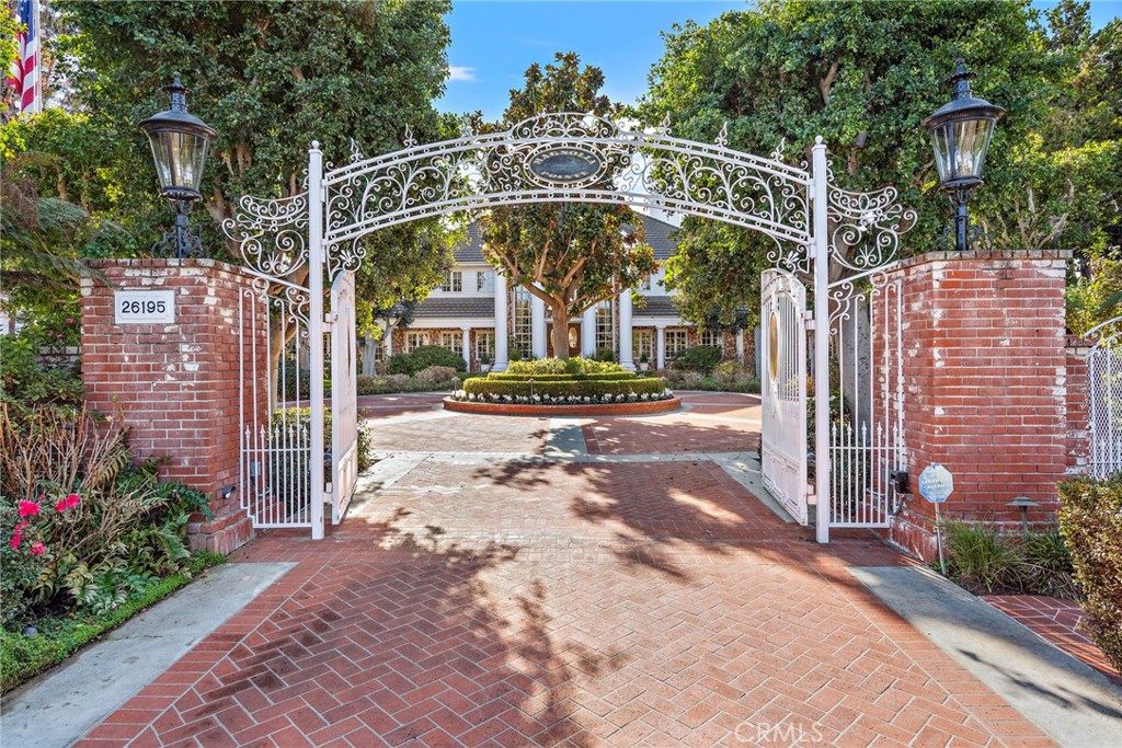 Nellie Gail (NG) - Residential