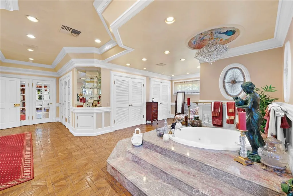 Laguna Hills, California 92653, United States, 6 Bedrooms Bedrooms, ,9 BathroomsBathrooms,Residential,Active,20049