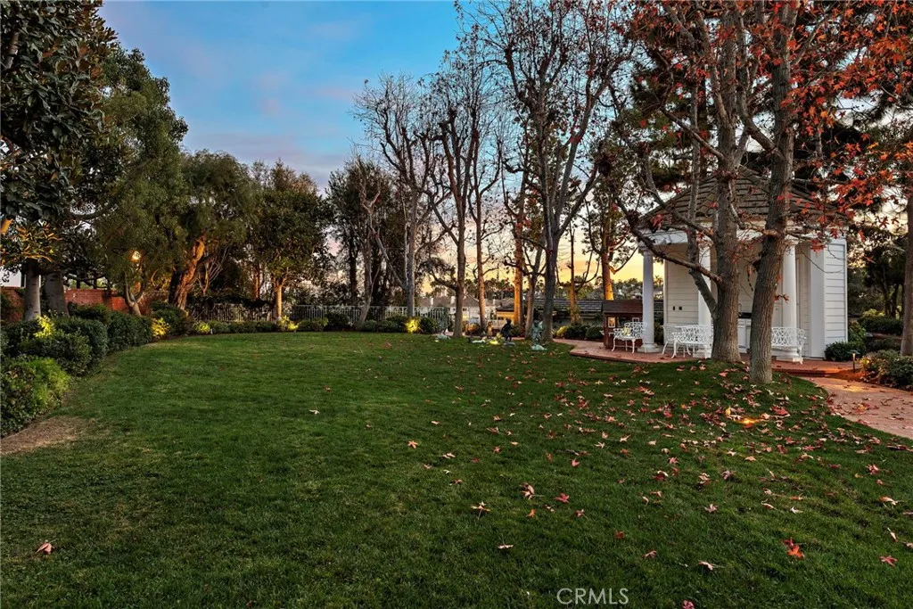 Laguna Hills, California 92653, United States, 6 Bedrooms Bedrooms, ,9 BathroomsBathrooms,Residential,Active,20049