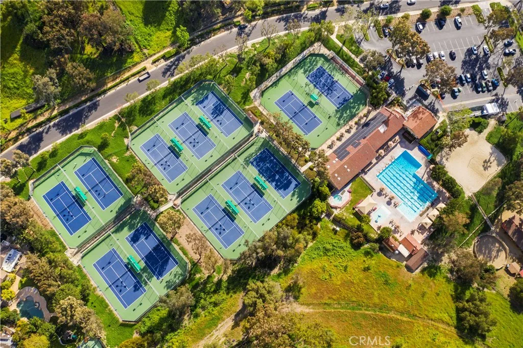 Laguna Hills, California 92653, United States, 6 Bedrooms Bedrooms, ,9 BathroomsBathrooms,Residential,Active,20049