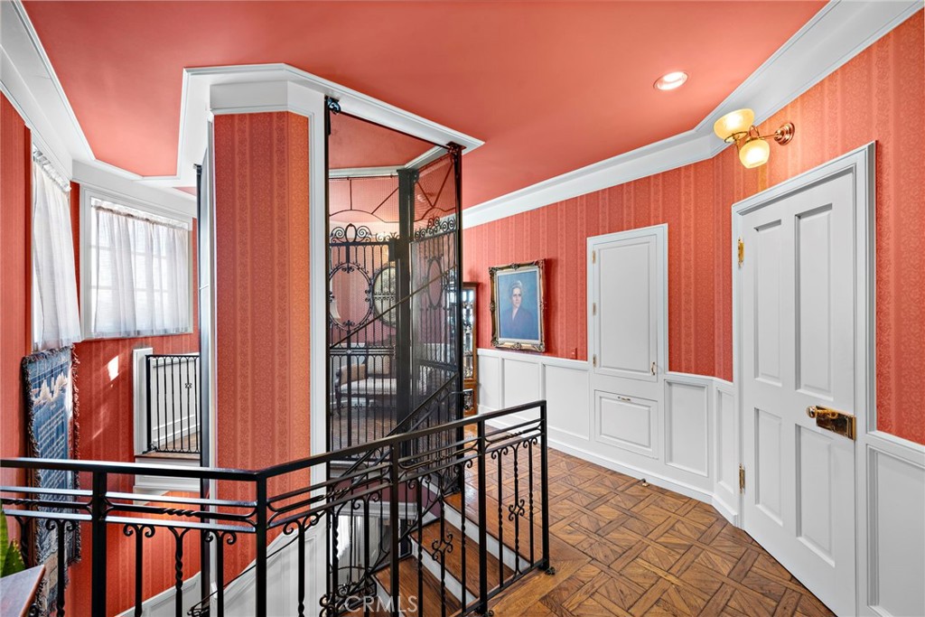 Nellie Gail (NG) - Residential