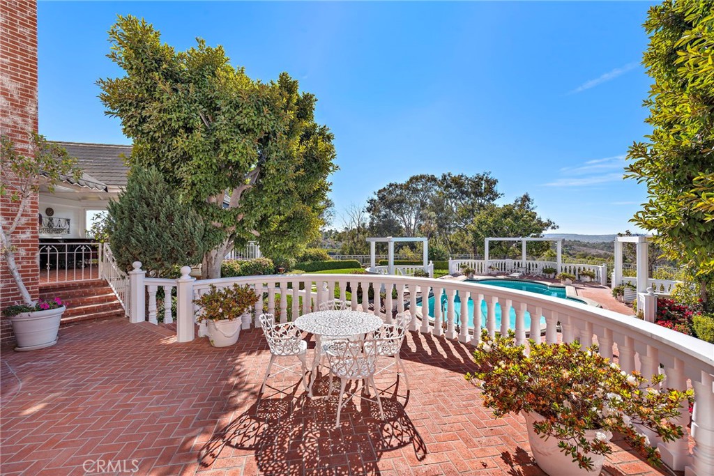 Nellie Gail (NG) - Residential