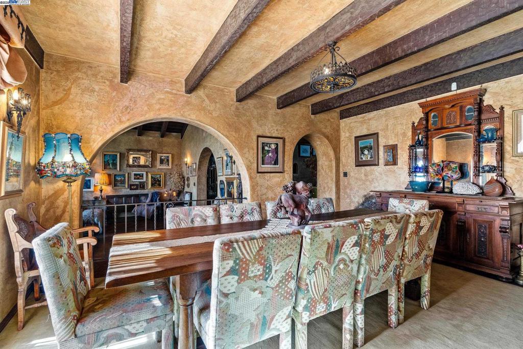 MISSION FOOTHILL - Residential