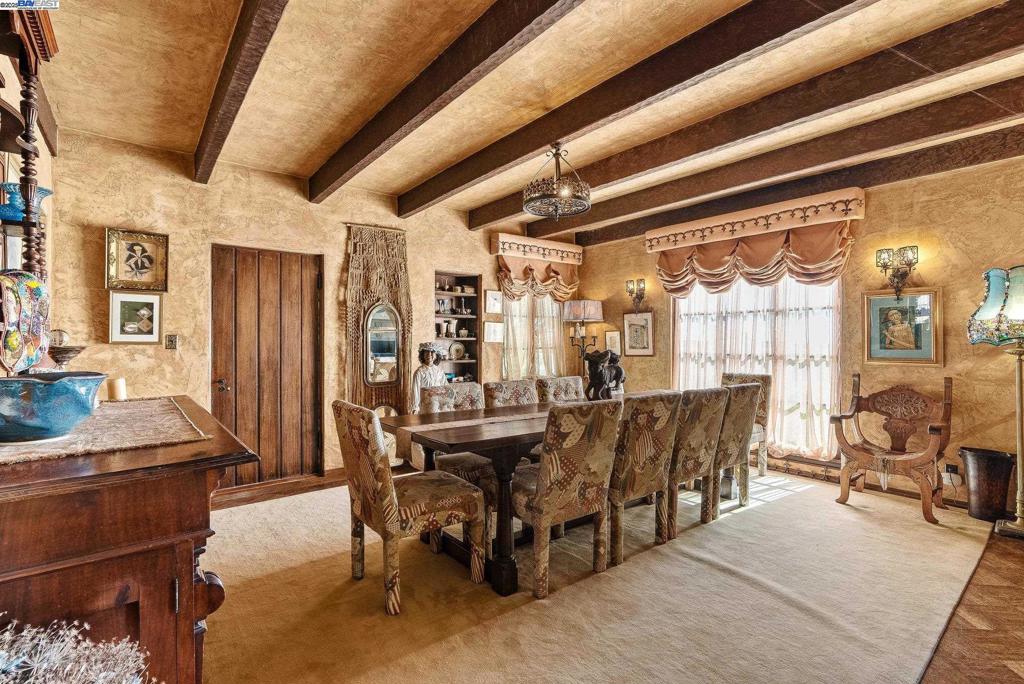 MISSION FOOTHILL - Residential