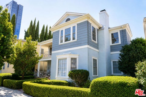 Photo of 9935 Durant Drive, Beverly Hills, CA 90212 (MLS # 26904829)