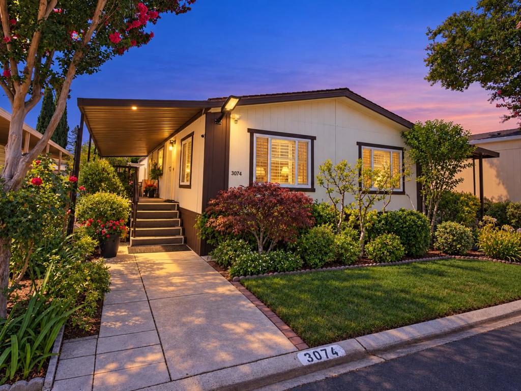 3074 Oakbridge Drive 3074