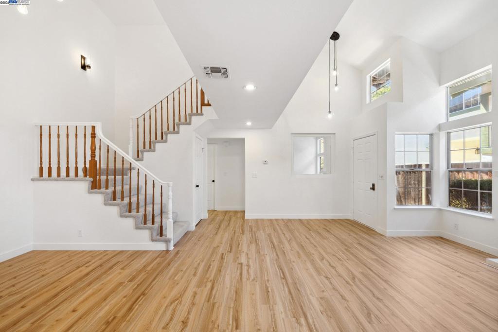 ROSE PARK - Residential Lease