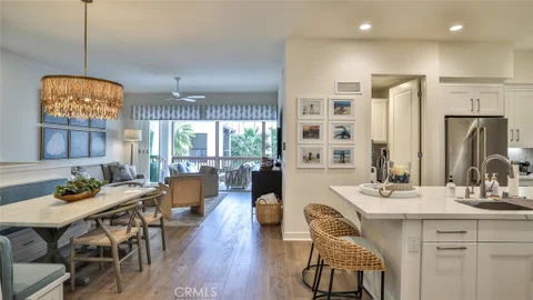 MLS: OC22235253