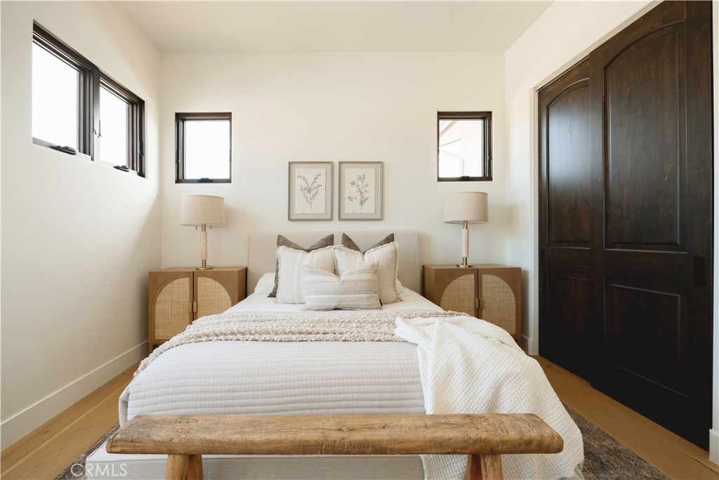 West of 101(1000) - Residential