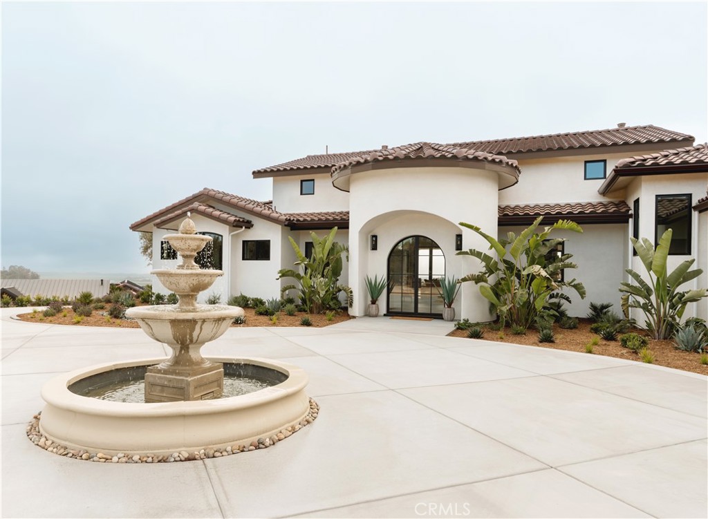 467 Del Sur Drive