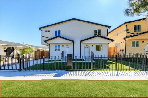 Photo of 1642 Murchison Street, Los Angeles, CA 90033 (MLS # BB26211315)