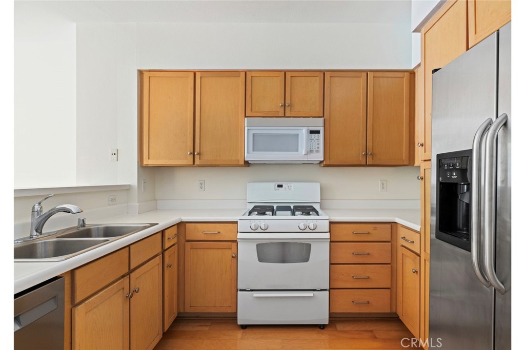 6400 Crescent Park E 111