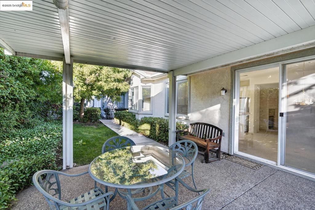 SUMMERSET - Residential