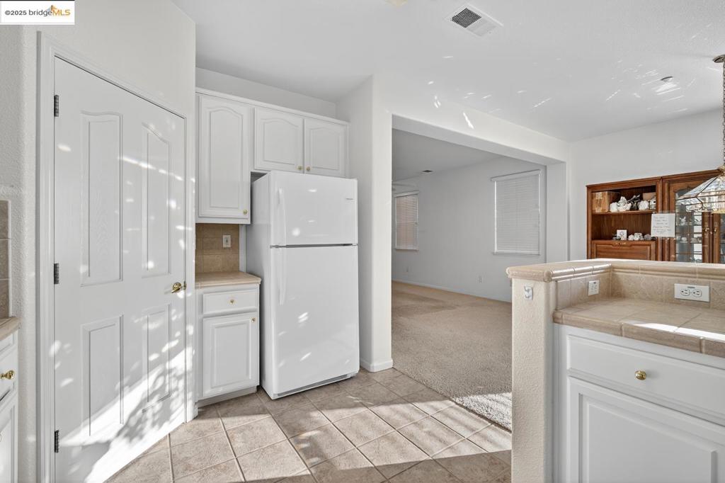 SUMMERSET - Residential