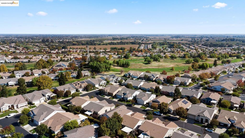 SUMMERSET - Residential