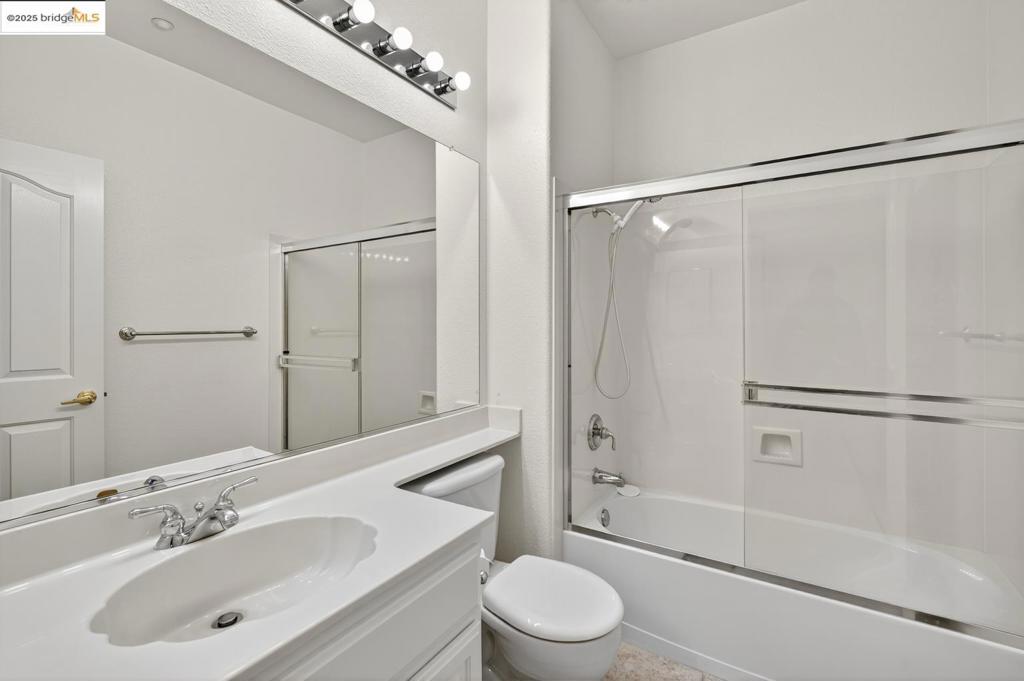 SUMMERSET - Residential