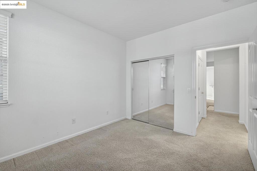 SUMMERSET - Residential