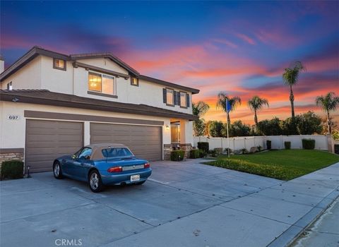 Photo of 697 Calumet Ave, Beaumont, CA 92223 (MLS # CV25276824)