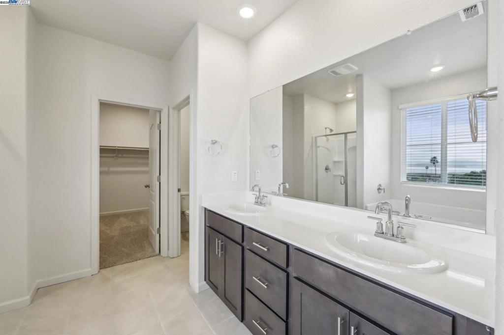 BAYVIEW - Residential