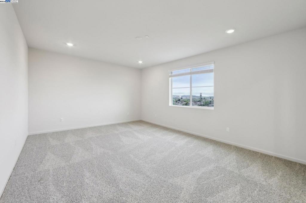 BAYVIEW - Residential