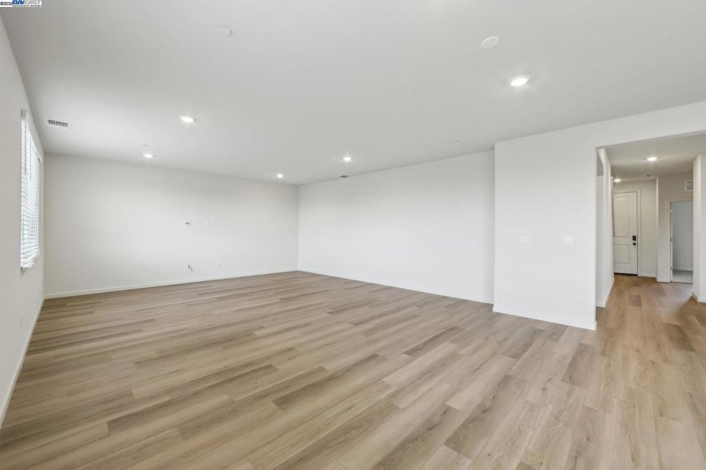 BAYVIEW - Residential