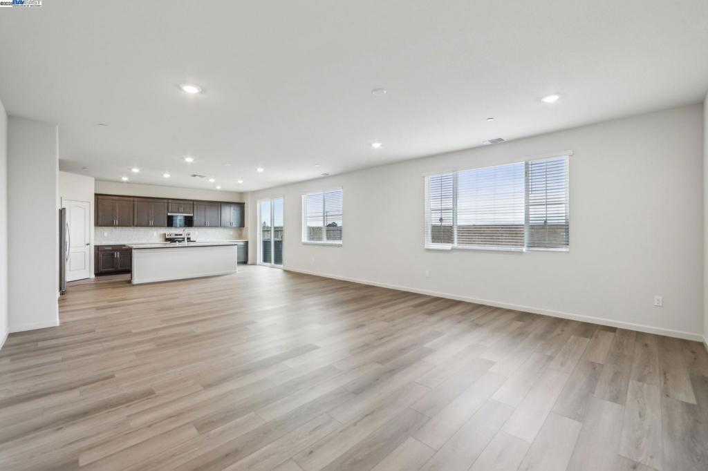 BAYVIEW - Residential