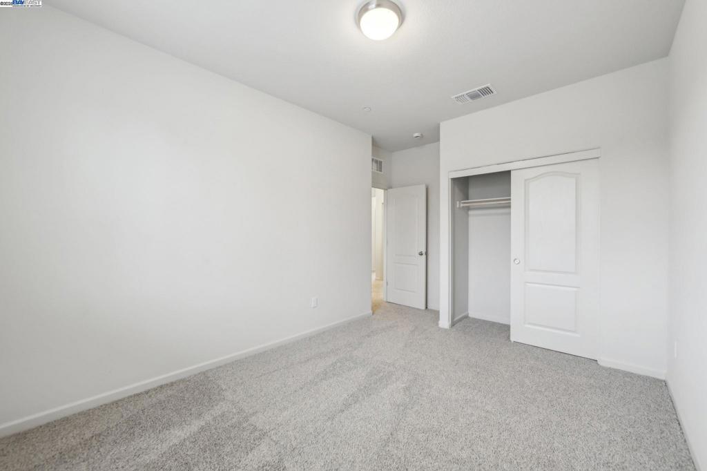 BAYVIEW - Residential