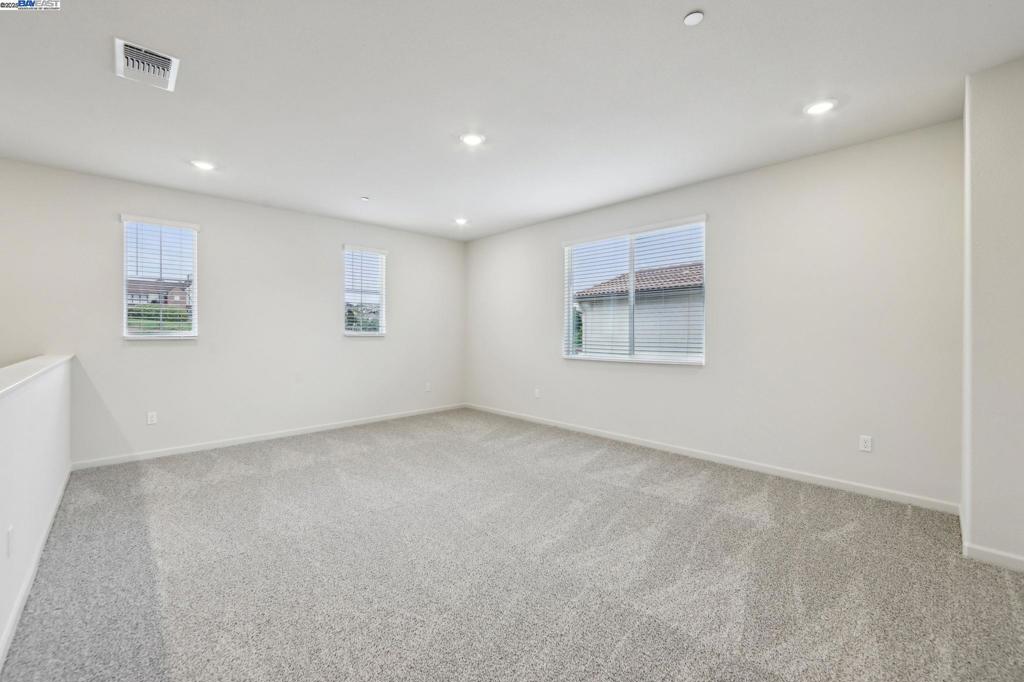 BAYVIEW - Residential