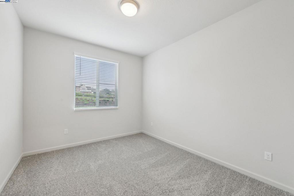 BAYVIEW - Residential