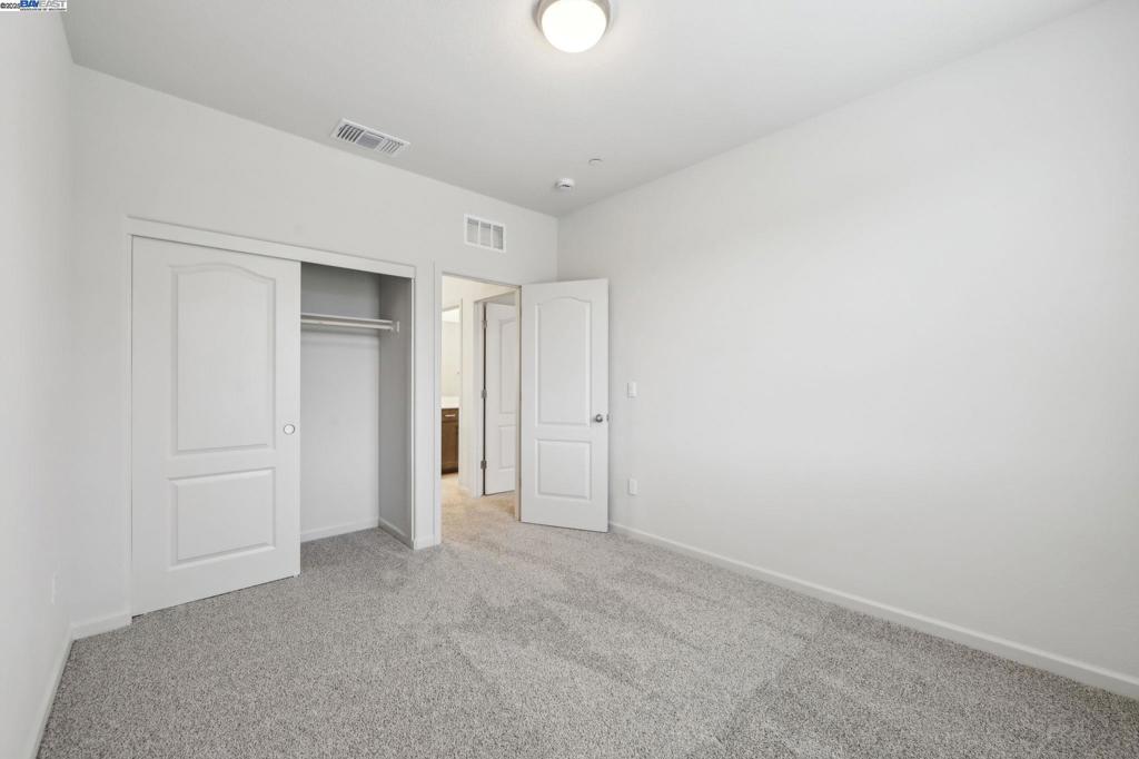 BAYVIEW - Residential
