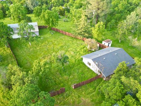 Photo of 135 Tucker Ave Ave, Oroville, CA 95966 (MLS # 41101524)