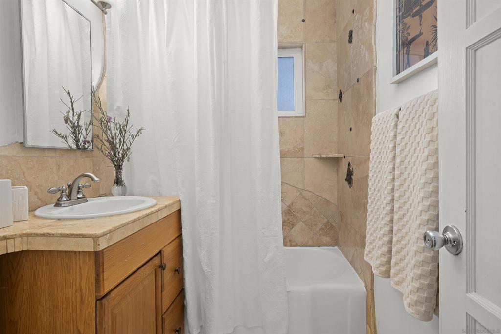 Ocean Beach - Residential Lease
