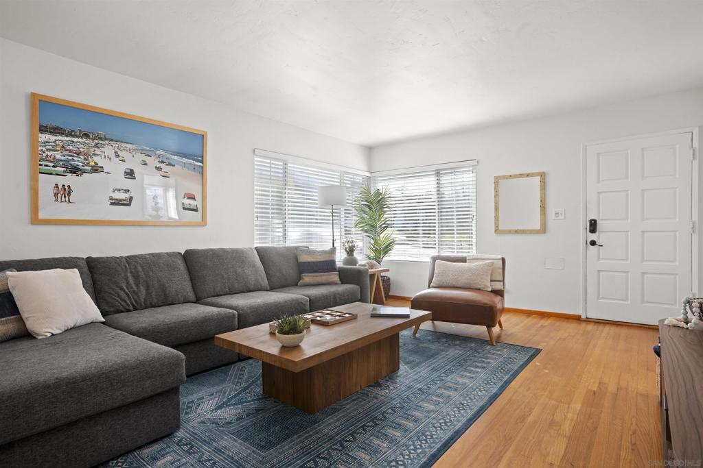 Ocean Beach - Residential Lease