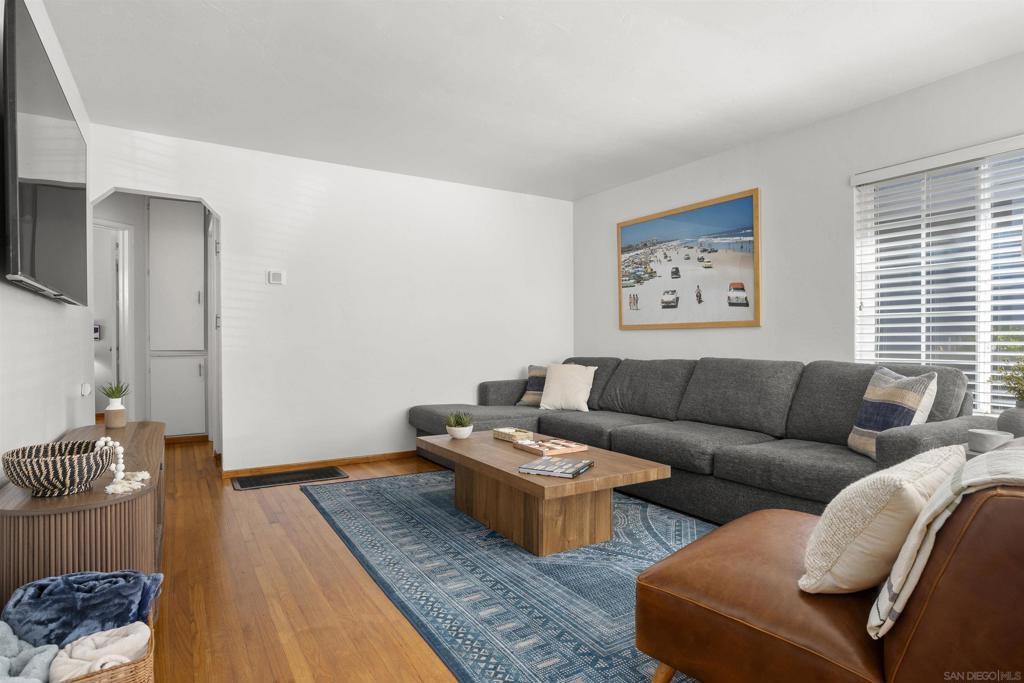 Ocean Beach - Residential Lease