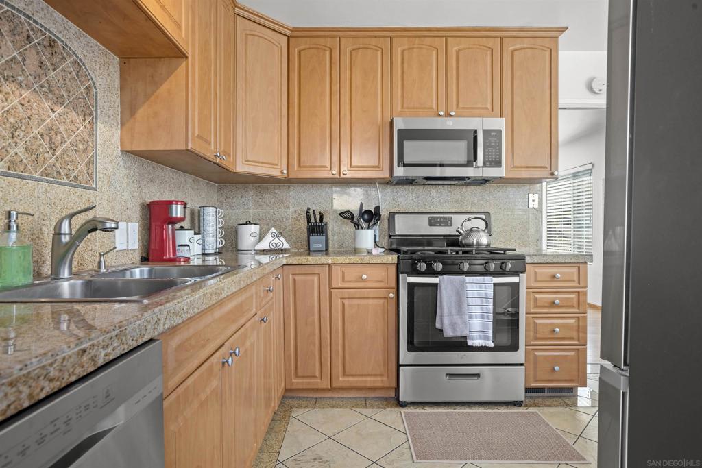 Ocean Beach - Residential Lease