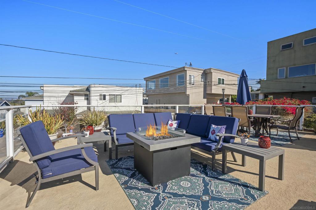 Ocean Beach - Residential Lease