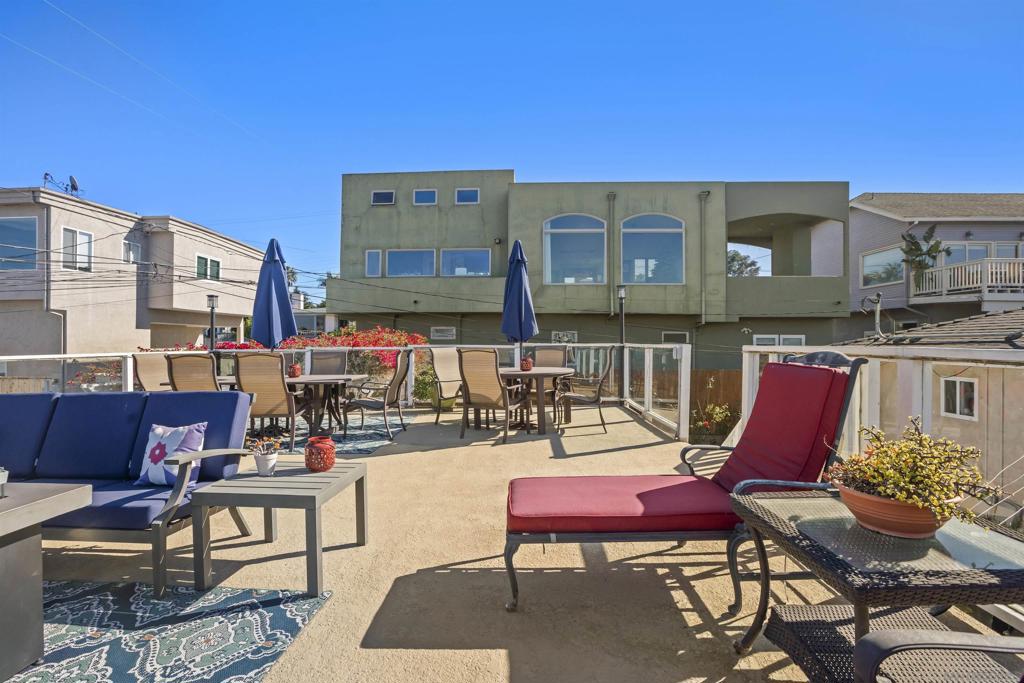 Ocean Beach - Residential Lease