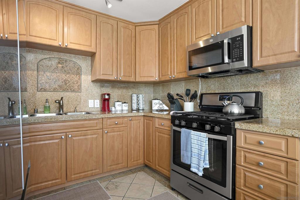 Ocean Beach - Residential Lease