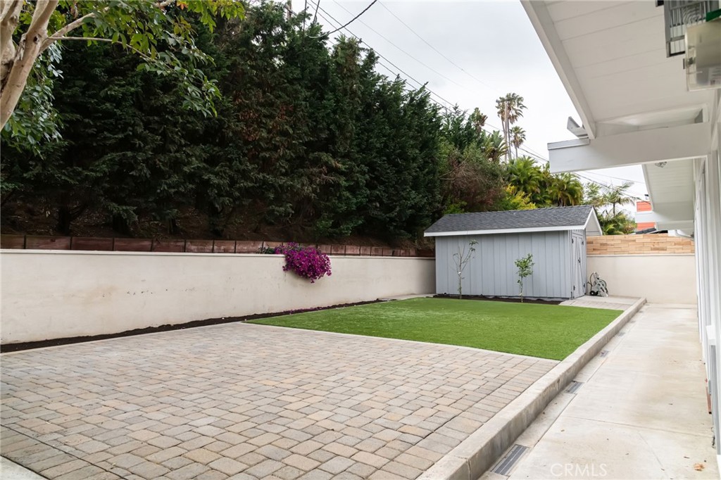 439 S Prospect Avenue