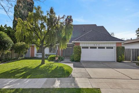 Photo of 632 Lanfair Drive, San Jose, CA 95136 (MLS # ML82036599)