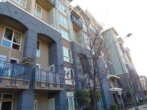 Photo of 5501 De Marcus Blvd Blvd, Dublin, CA 94568 (MLS # 41128394)