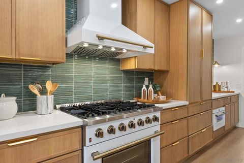 Photo of 16048 Via Viajera, Rancho Santa Fe, CA 92091 (MLS # 250045269SD)