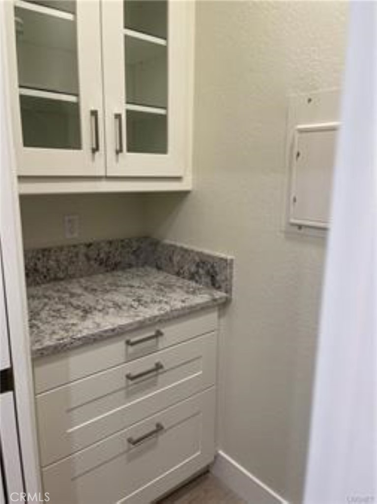 Shadow Oaks (A) (829) - Residential Lease