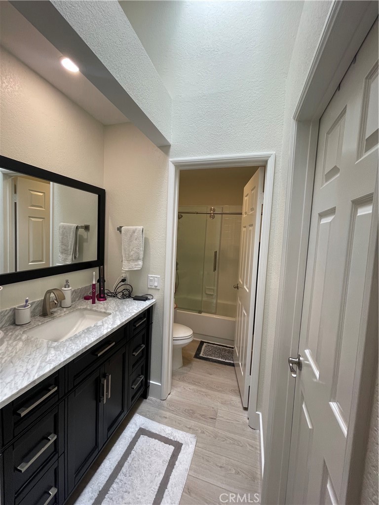 Shadow Oaks (A) (829) - Residential Lease