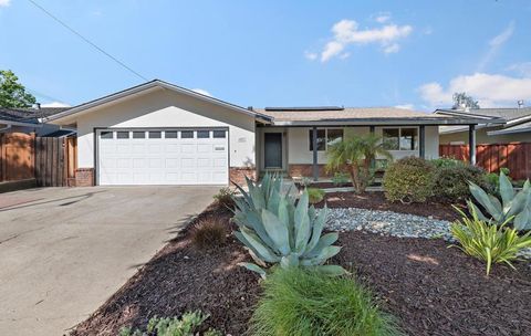 Photo of 1527 Fields Drive, San Jose, CA 95129 (MLS # ML82041914)